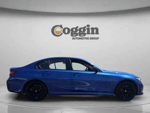 Certified 2025 BMW 330i Sedan w/ M Sport Package image 6