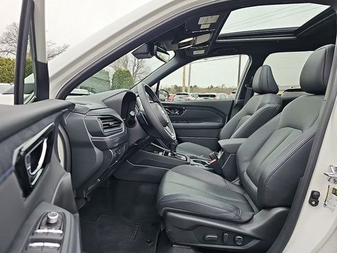 Used 2025 Subaru Forester Limited image 14