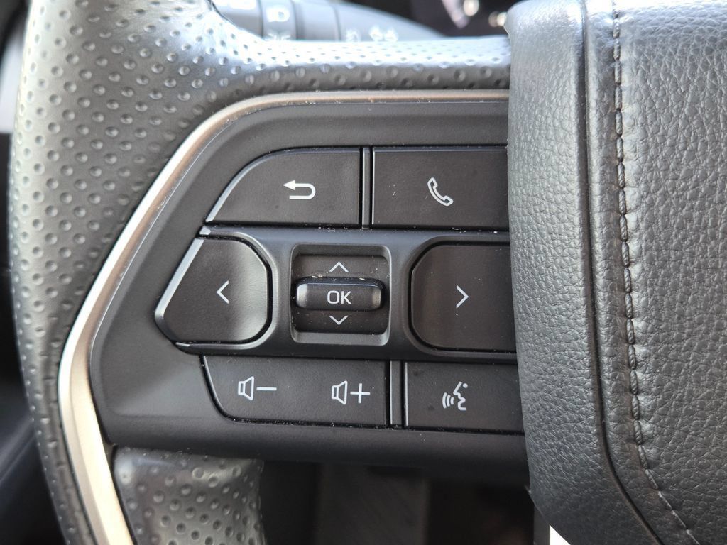 Used 2025 Toyota 4Runner TRD Off-Road Premium w/ Tow Technology Package AWD/4WD image 20