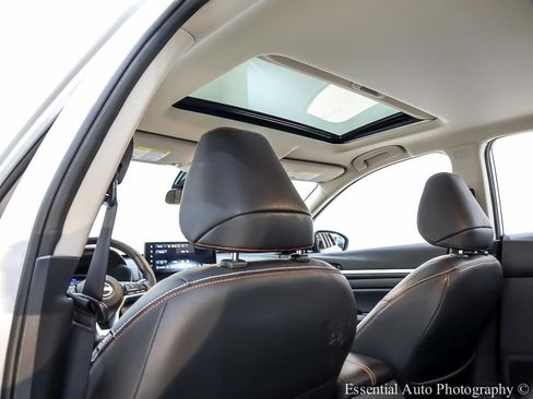 Used 2024 Nissan Altima 2.5 SR w/ SR Premium Package image 17