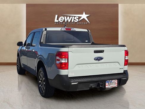 Used 2024 Ford Maverick Lariat image 3