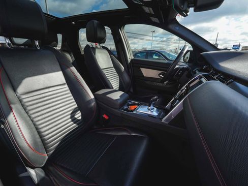 Used 2023 Land Rover Discovery Sport SE R-Dynamic image 39