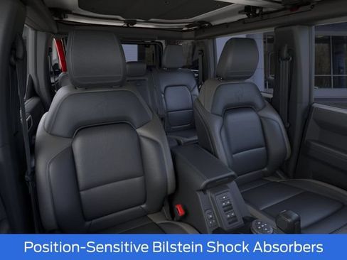 New 2026 Ford Bronco Outer Banks w/ Sasquatch Package AWD/4WD image 11