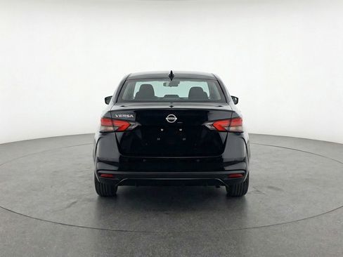 Used 2025 Nissan Versa SV FWD image 7