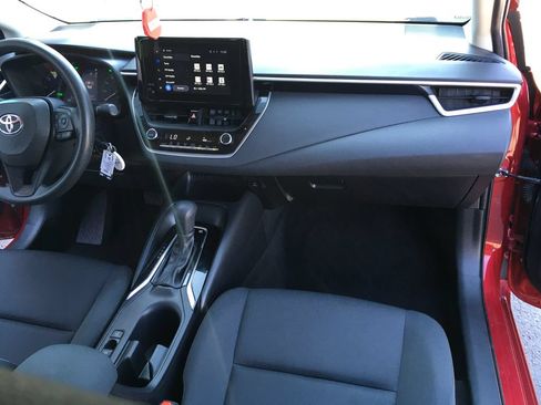 Used 2024 Toyota Corolla LE FWD image 29