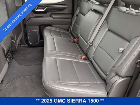 Used 2025 GMC Sierra 1500 SLT image 33