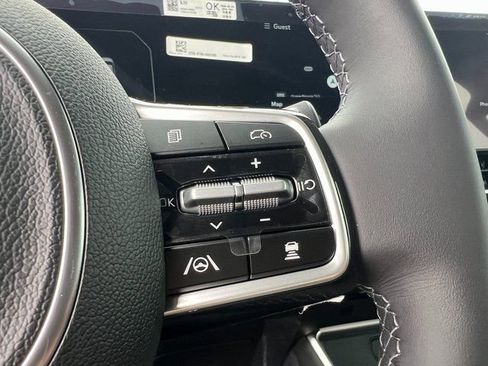 New 2026 Kia Carnival SX w/ SX Dark Edition Package FWD image 20