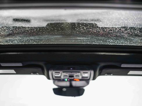 Used 2023 Cadillac Escalade ESV Sport image 14