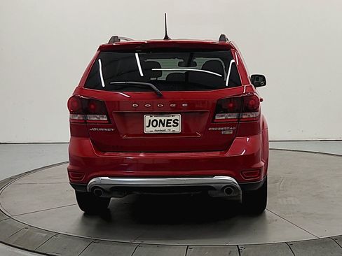 Used 2019 Dodge Journey Crossroad FWD image 7