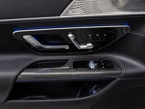 Certified 2025 Mercedes-Benz AMG GT 63 image 6