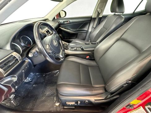 Used 2016 Lexus IS 200t w/ Navigation System Package image 17