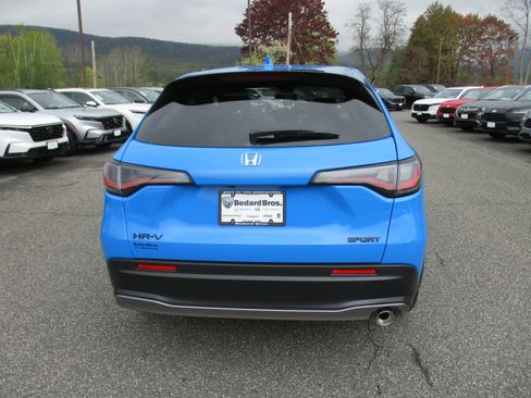 Certified 2026 Honda HR-V Sport image 6