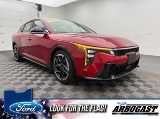 Used 2025 Kia K4 GT-Line w/ GT-Line Sunroof Package FWD video 1