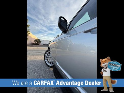 Used 2015 Land Rover Range Rover Supercharged AWD/4WD image 24