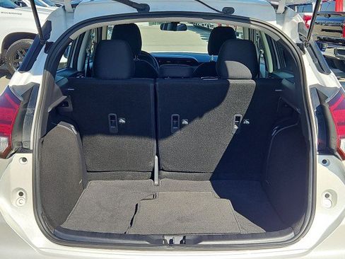 Used 2024 Nissan Kicks SV FWD image 25