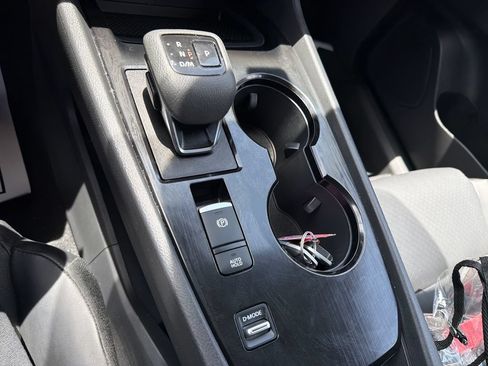 Used 2025 Nissan Rogue SV w/ SV Premium Package FWD image 25