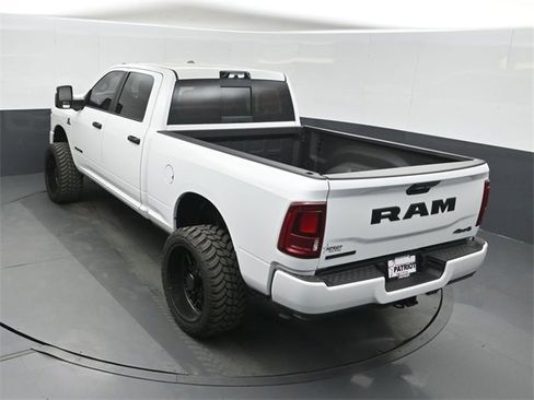 New 2026 RAM 2500 Big Horn image 32
