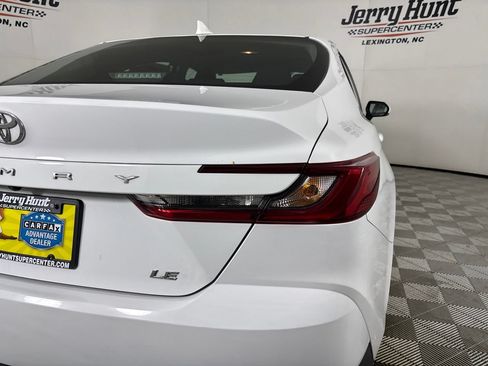 Used 2025 Toyota Camry LE FWD image 34