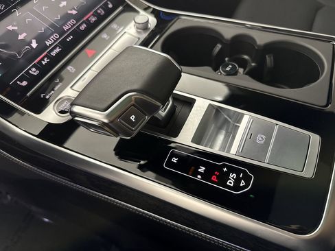 Used 2025 Audi Q7 3.0T Premium Plus w/ Premium Plus Package image 23