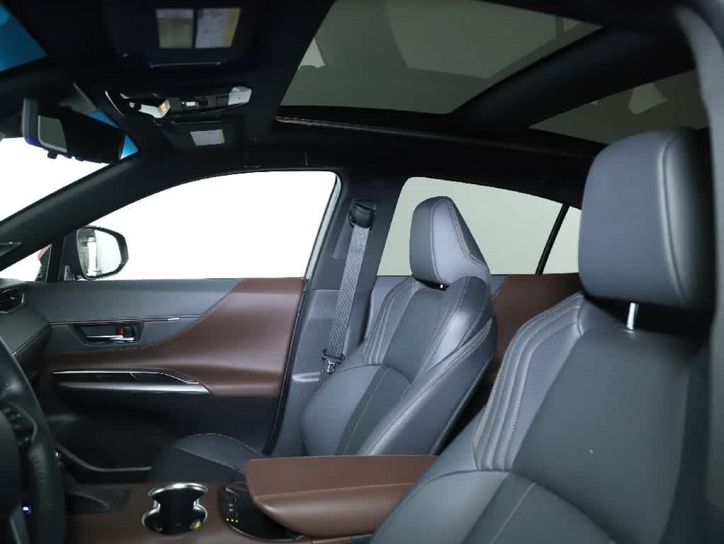 Certified 2023 Toyota Venza Limited AWD/4WD image 20