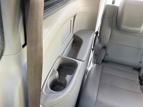 Used 2016 Honda Odyssey EX-L image 58