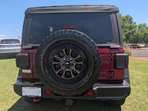 Used 2021 Jeep Wrangler Unlimited Rubicon AWD/4WD image 26