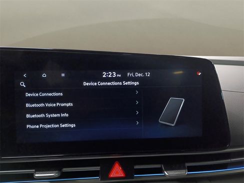 Certified 2024 Hyundai Elantra SEL image 17