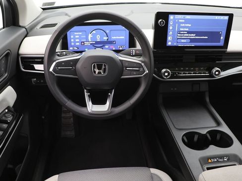Used 2024 Honda Prologue EX image 12