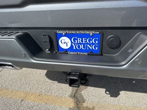 Used 2022 GMC Sierra 1500 Denali w/ Denali Premium Package image 19