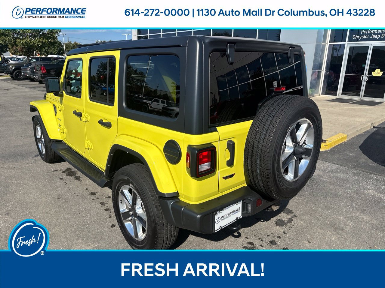 Used 2023 Jeep Wrangler Unlimited Sahara w/ Cold Weather Group AWD/4WD image 6