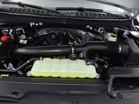 New 2025 Lincoln Navigator L Reserve w/ Jet Appearance Package image 21