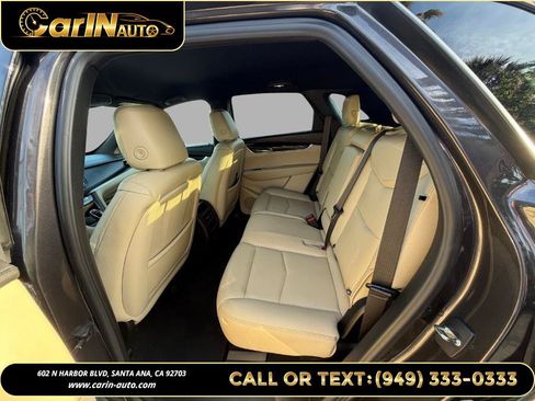 Used 2019 Cadillac XT5 FWD image 14