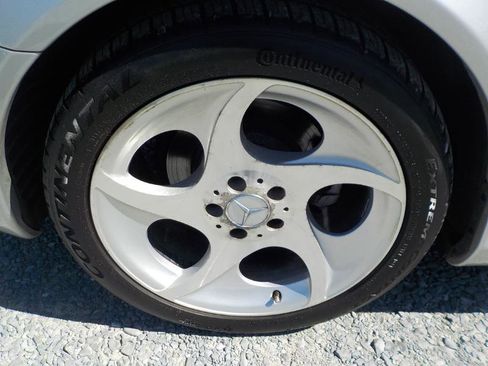 Used 2004 Mercedes-Benz SL 500 w/ AMG Sport Pkg image 23