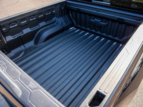 New 2026 Chevrolet Colorado LT w/ LT Convenience Package AWD/4WD image 71