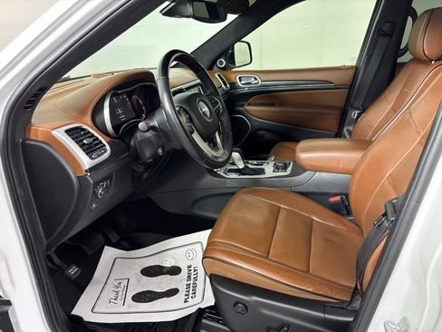 Used 2018 Jeep Grand Cherokee Summit AWD/4WD image 37