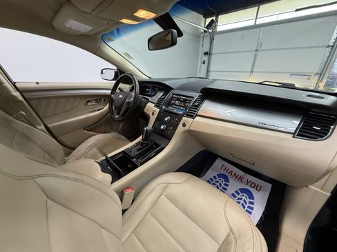 Used 2015 Ford Taurus SEL w/ Equipment Group 201A image 23