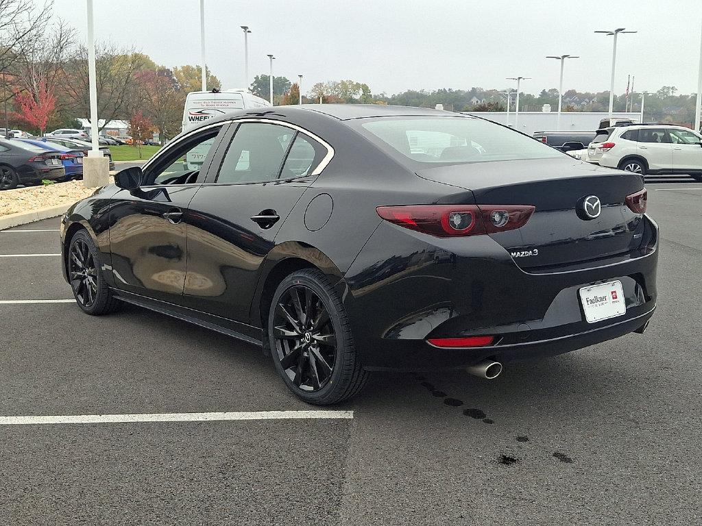 Used 2025 MAZDA MAZDA3 s FWD image 4