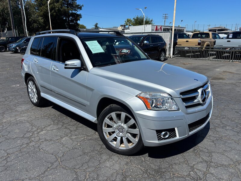 Used 2010 Mercedes-Benz GLK 350 2WD image 2
