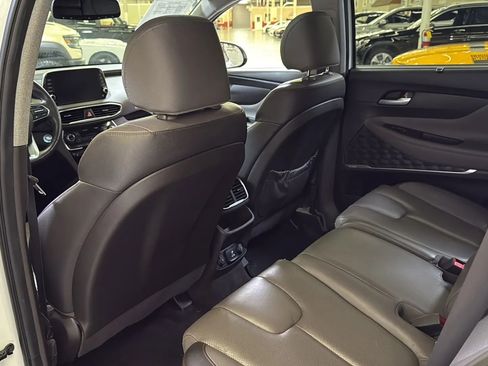 Used 2020 Hyundai Santa Fe Limited image 25