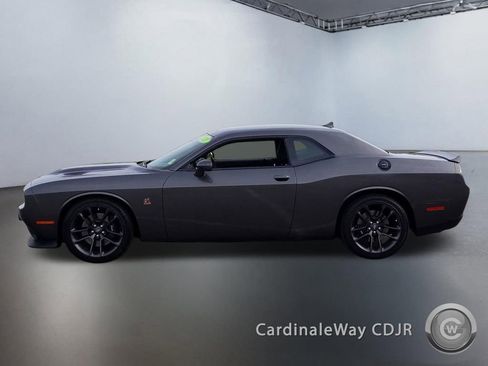 Used 2021 Dodge Challenger R/T Scat Pack RWD image 30