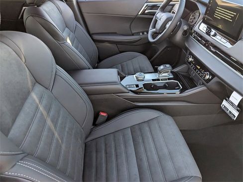New 2025 Mitsubishi Outlander Trail Edition image 7