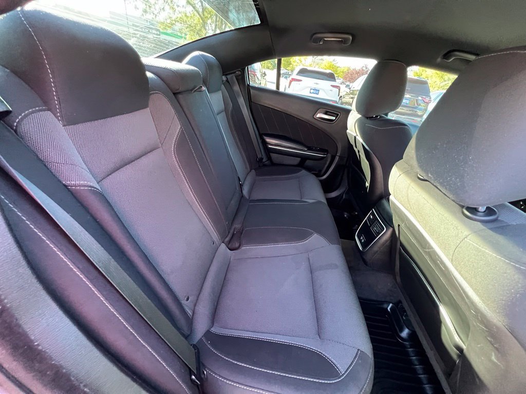 Used 2016 Dodge Charger R/T RWD image 23