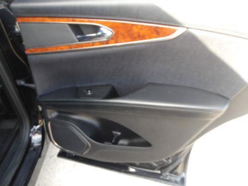 Used 2016 Lincoln MKX Select w/ Select Plus Package image 7