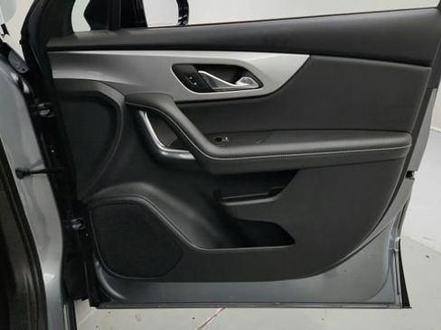 Used 2024 Chevrolet Blazer LT w/ Midnight/Sport Edition image 23