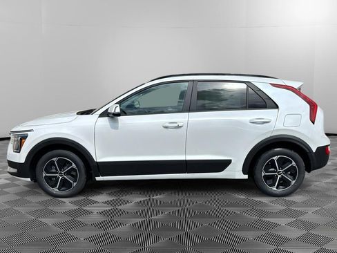 New 2026 Kia Niro EX FWD image 7