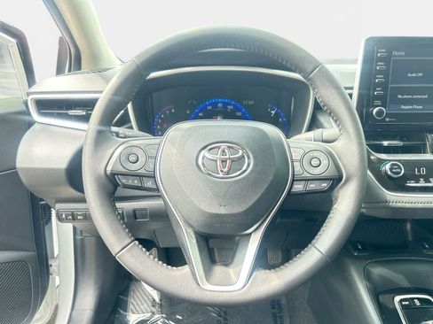 Used 2022 Toyota Corolla XLE FWD image 16