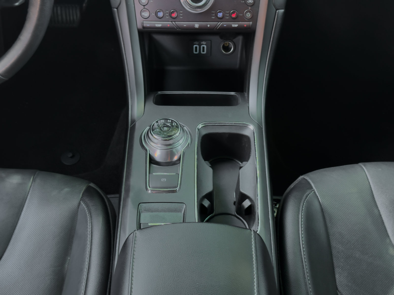 Used 2020 Ford Fusion Titanium FWD image 52