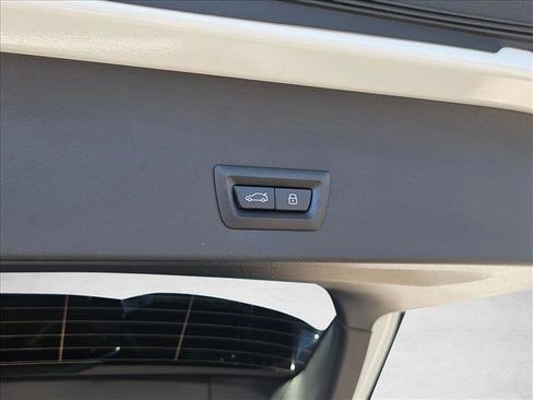 Certified 2025 BMW X3 xDrive30i w/ Premium Package AWD/4WD image 7