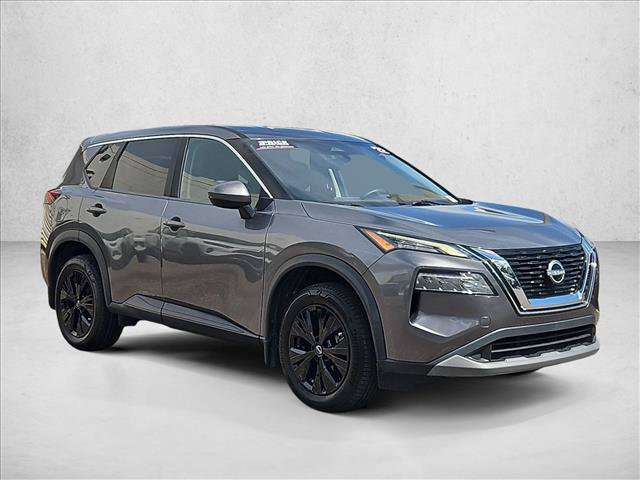 Used 2022 Nissan Rogue SV FWD image 3