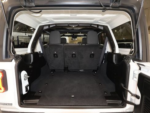 Used 2025 Jeep Wrangler Unlimited Rubicon image 24